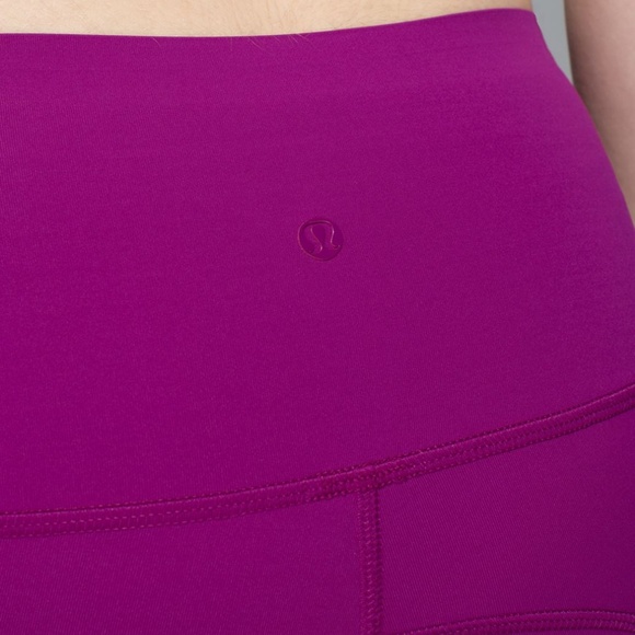 Lululemon Hot to Street Crop Regal Plum - Picture 3 of 8